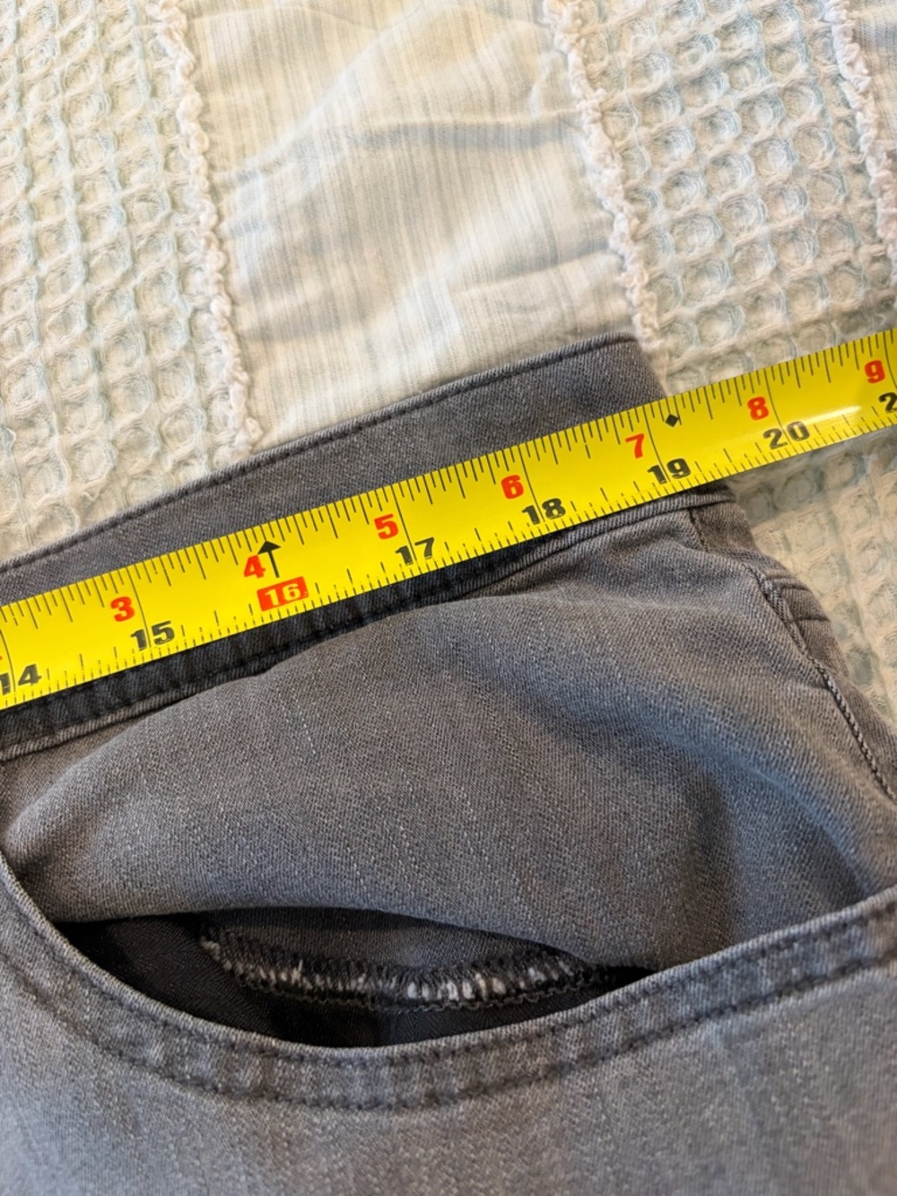 TravisMathew Legacy Featherweight Jeans Gray Stretch Golf Pants Men’s 38x32 - Picture 6 of 8